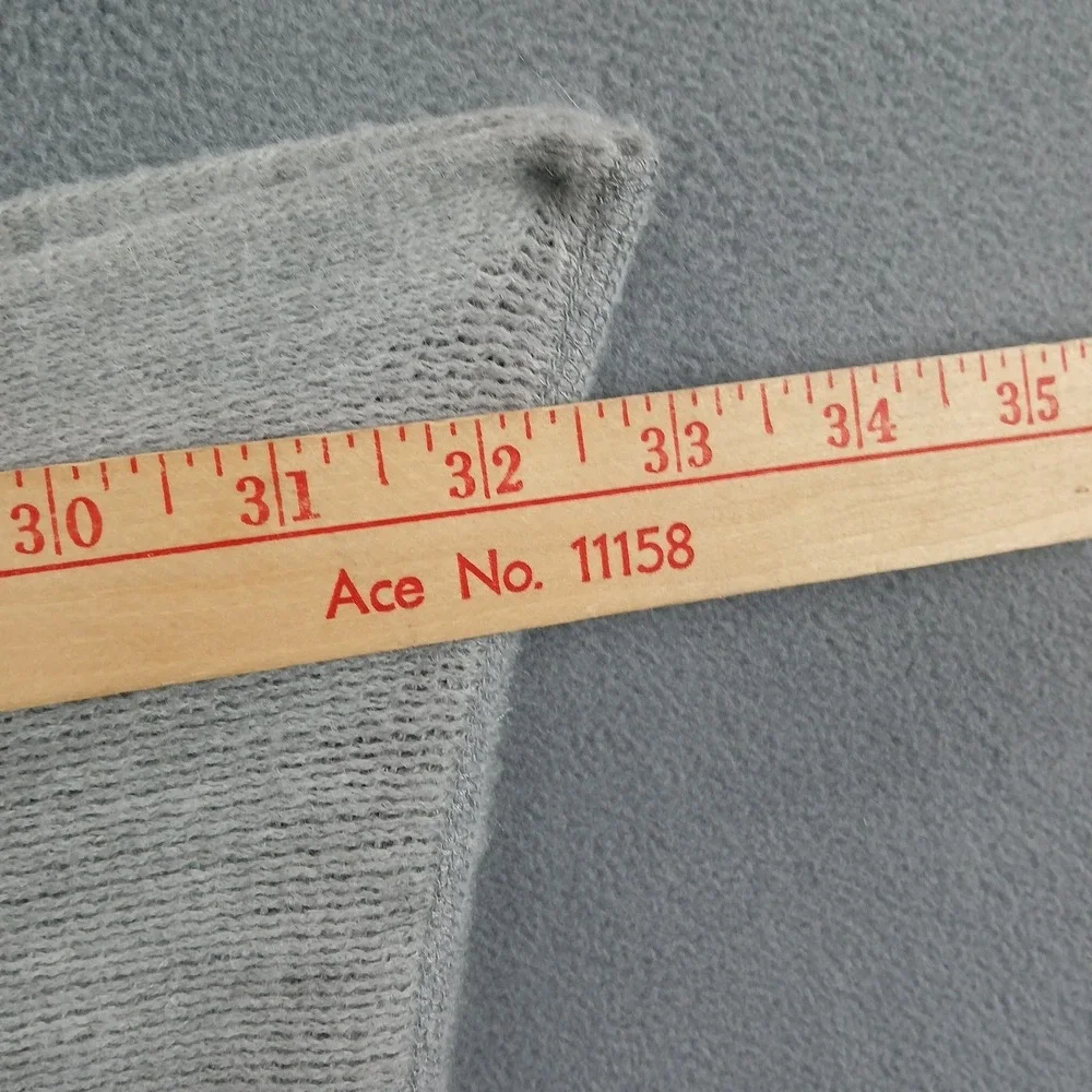 Calvin Klein Infiniti Scarf Womens Light Gray Textured Soft Stretch Comfortable‎